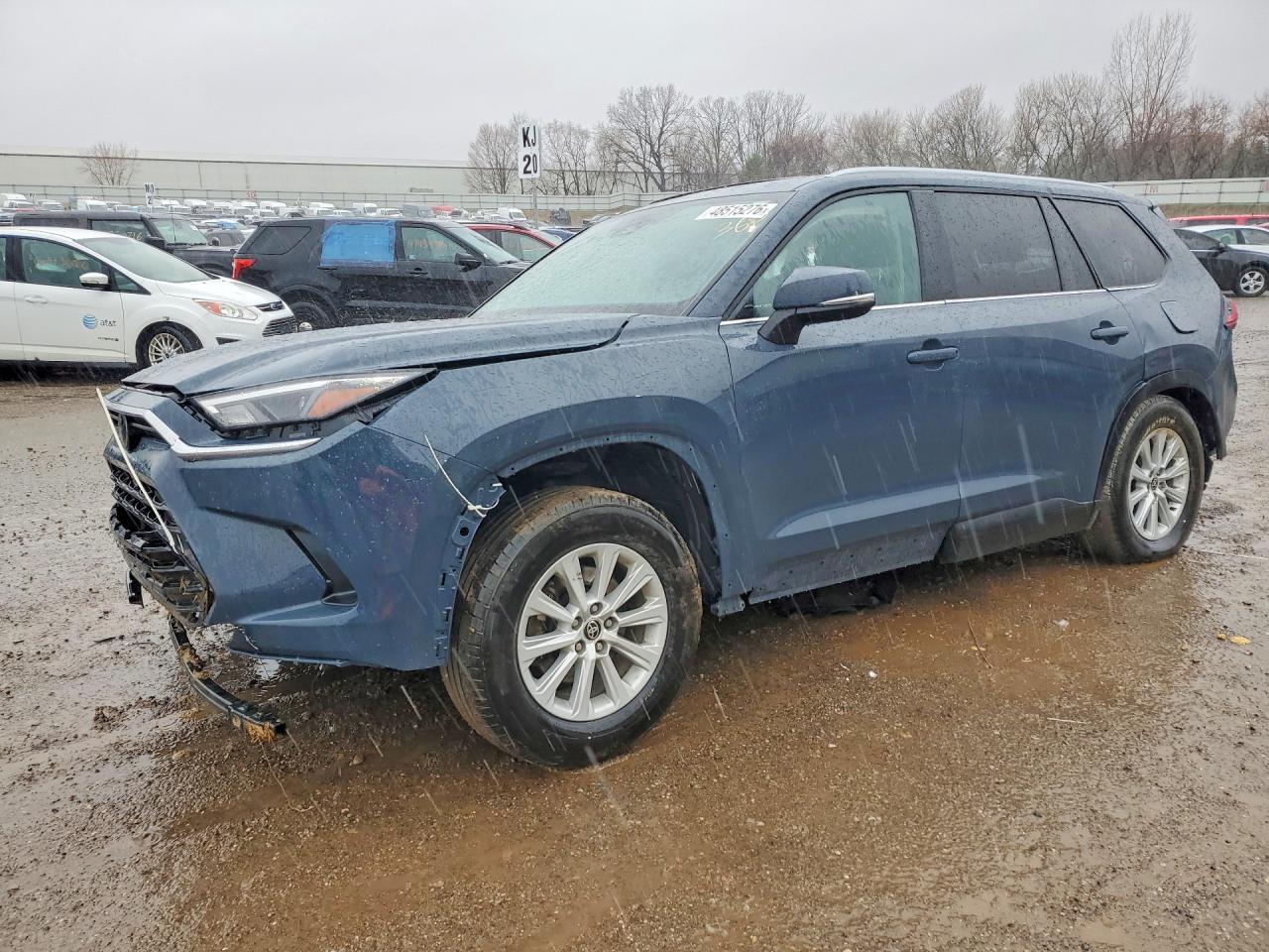 2024 Toyota Grand Highlander Xle - zdjęcie główne