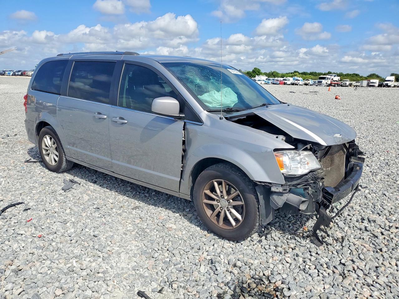 2019 Dodge Grand Caravan Sxt - zdjęcie 4