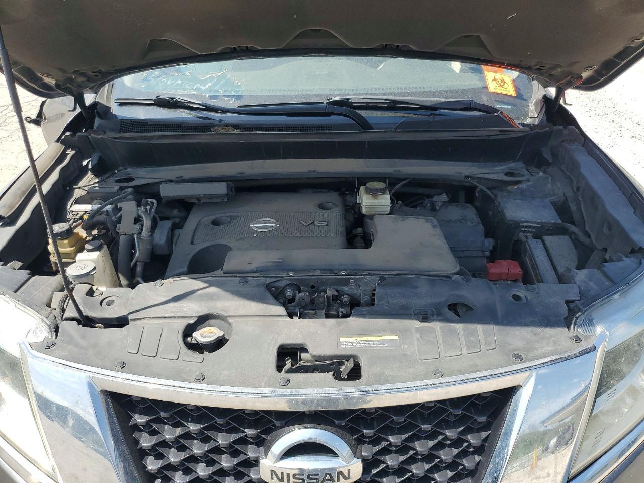 2016 Nissan Pathfinder Platinum - zdjęcie 12