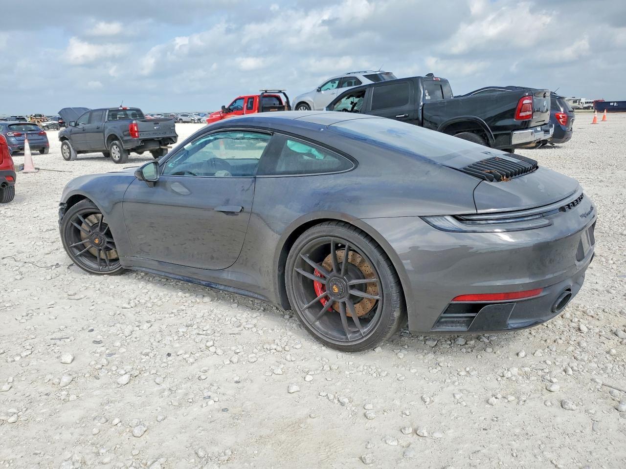 2024 Porsche 911 Carrera S - zdjęcie 2