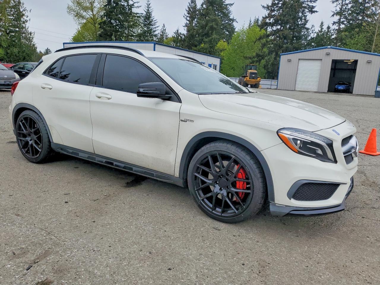 2015 Mercedes-Benz Gla 45 Amg - zdjęcie 4