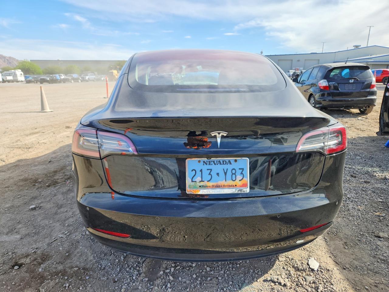 2018 Tesla Model 3 - zdjęcie 6