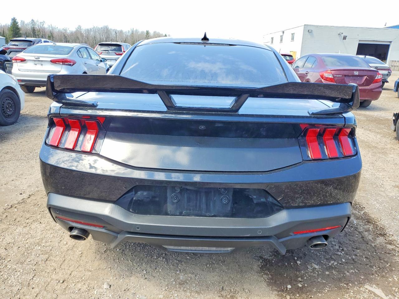 2024 Ford Mustang - zdjęcie 6