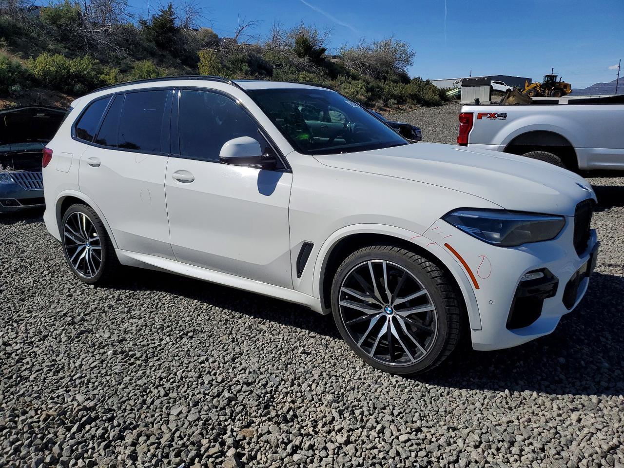2019 BMW X5 xDrive40I - zdjęcie 4