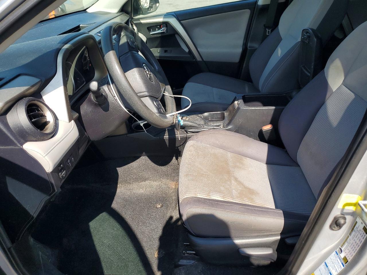 2015 Toyota Rav4 Xle - zdjęcie 7