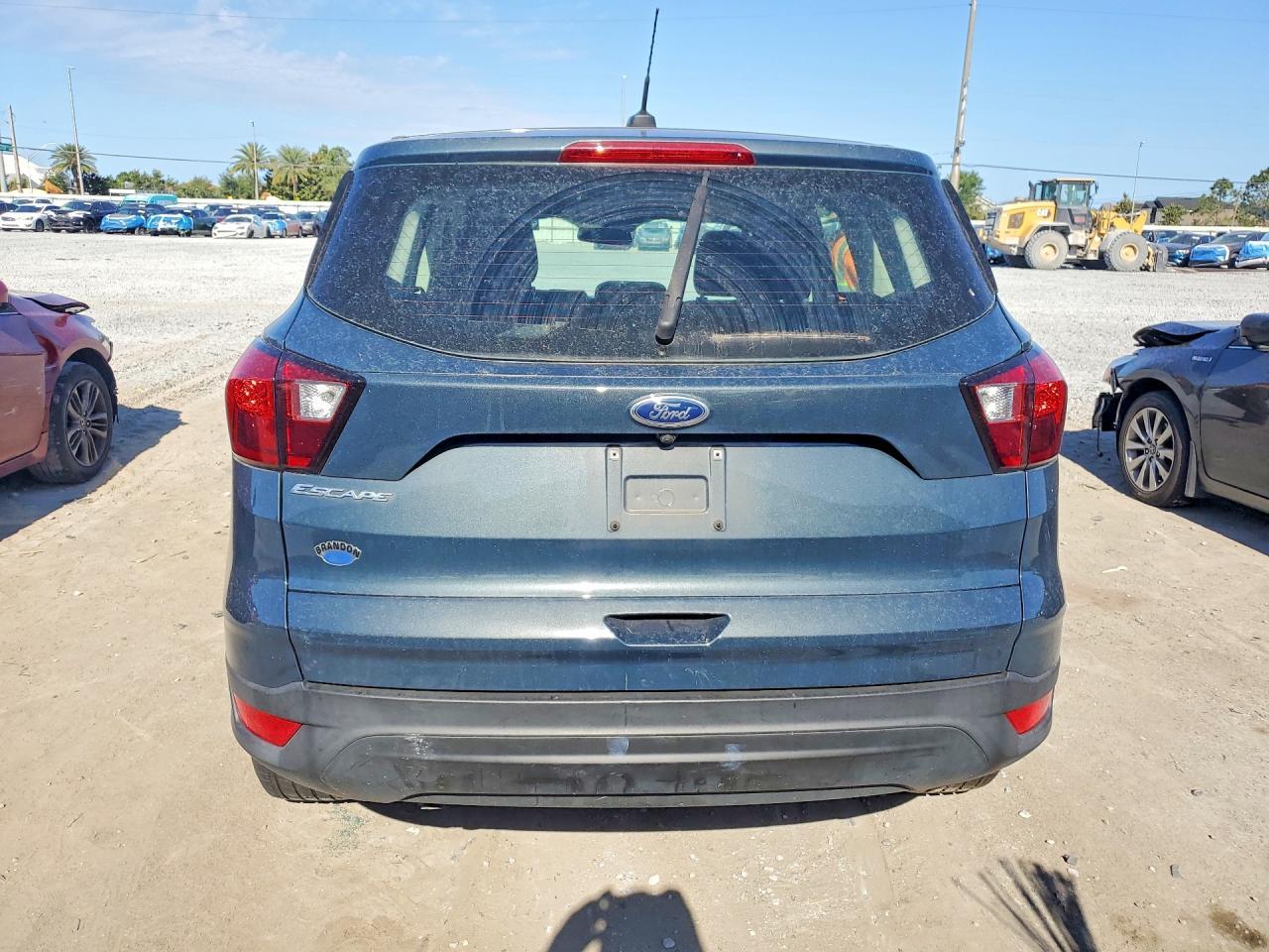 2019 Ford Escape S - zdjęcie 6