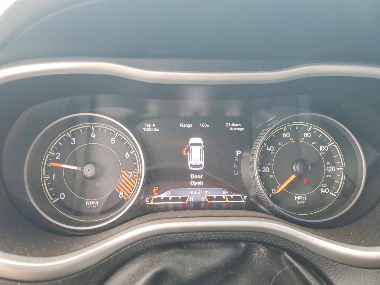 2015 Jeep Cherokee Trailhawk - zdjęcie 9