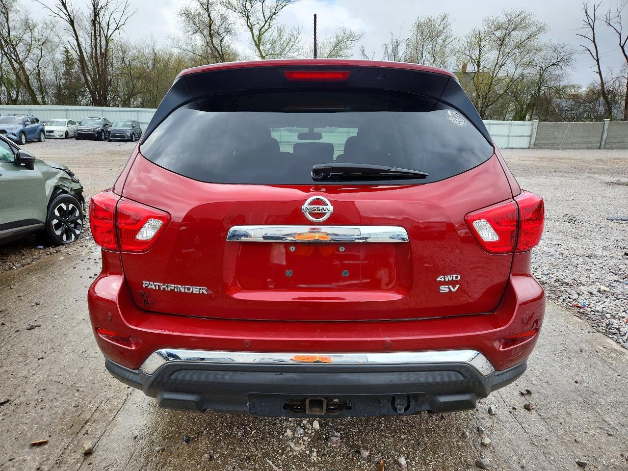 2018 Nissan Pathfinder Sv - zdjęcie 6
