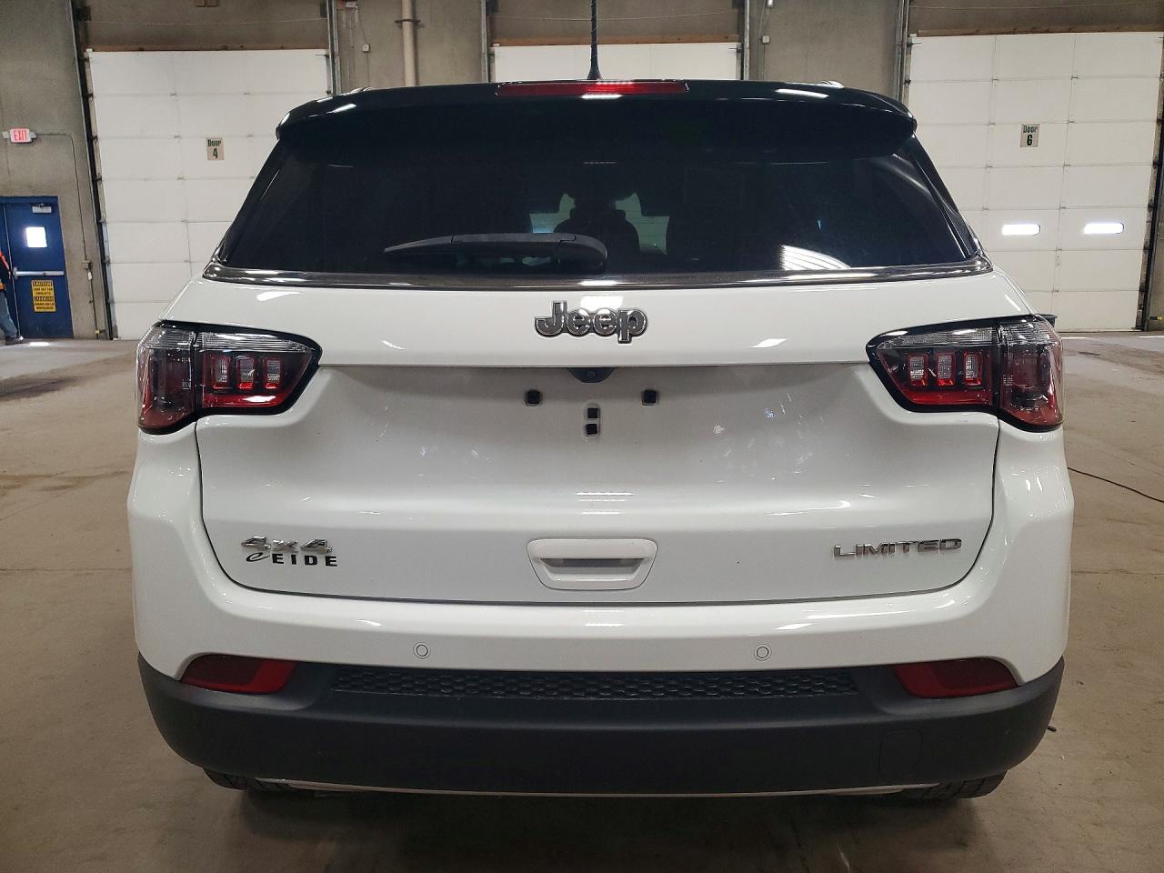 2023 Jeep Compass Limited - zdjęcie 6
