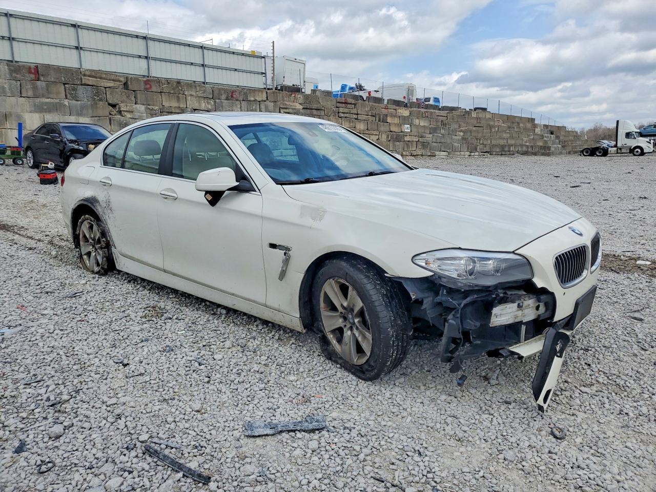 2013 BMW 528 Xi - zdjęcie 4