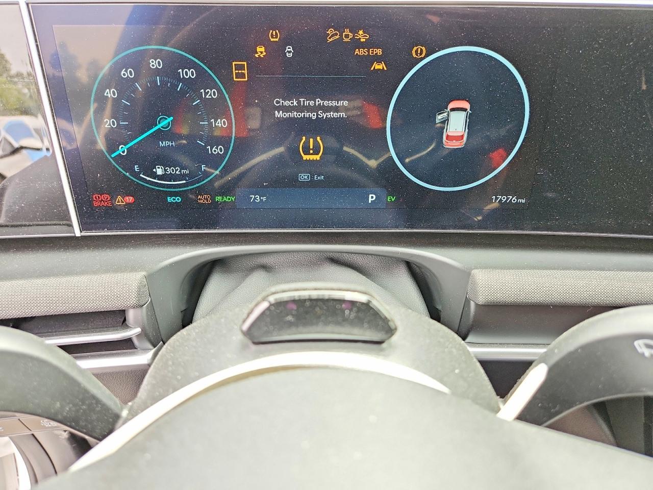 2025 Hyundai Tucson Hybrid Limited - zdjęcie 9