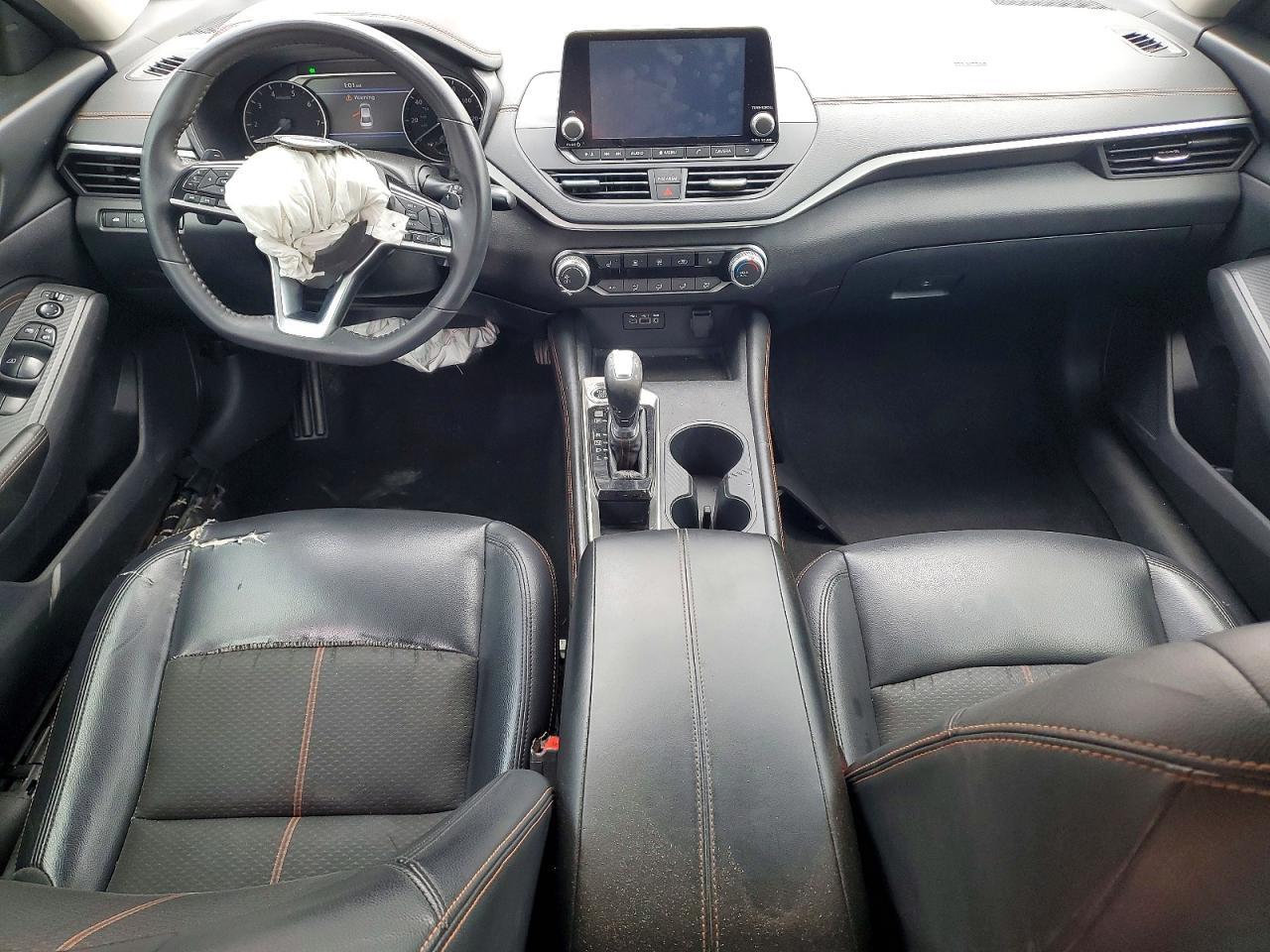 2020 Nissan Altima Sr - zdjęcie 8