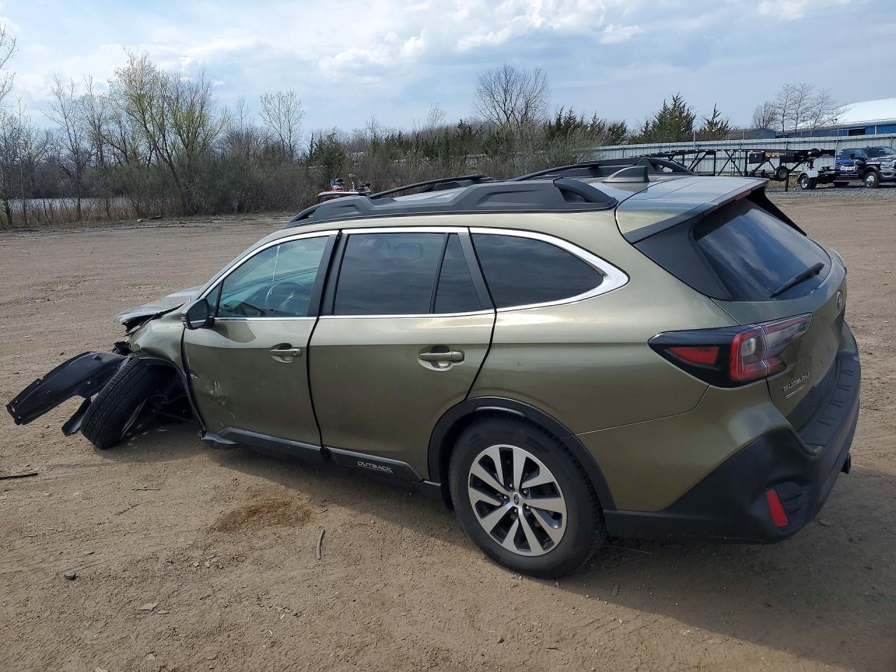 2020 Subaru Outback Premium - zdjęcie 2