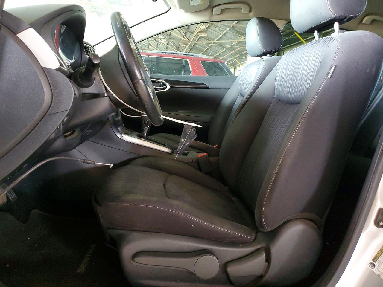 2019 Nissan Sentra Sv - zdjęcie 7