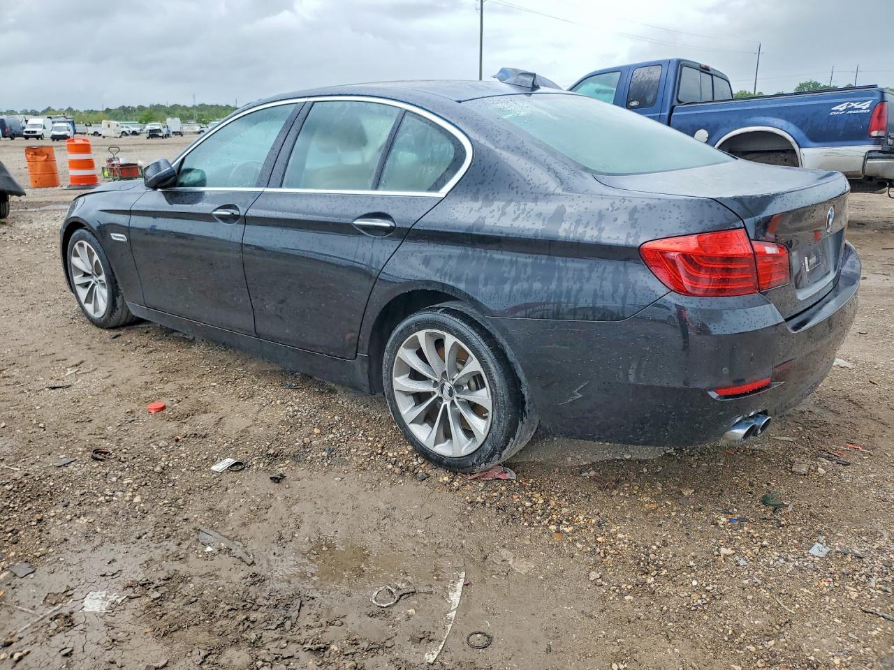 BMW Seria 5 - zdjęcie 2
