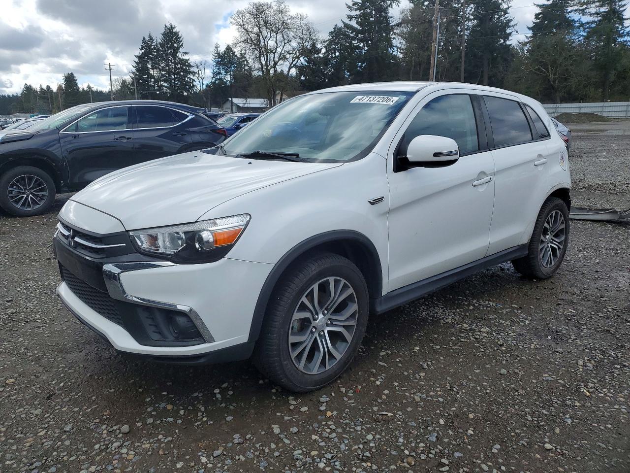 2018 Mitsubishi Outlander Sport Es - zdjęcie główne