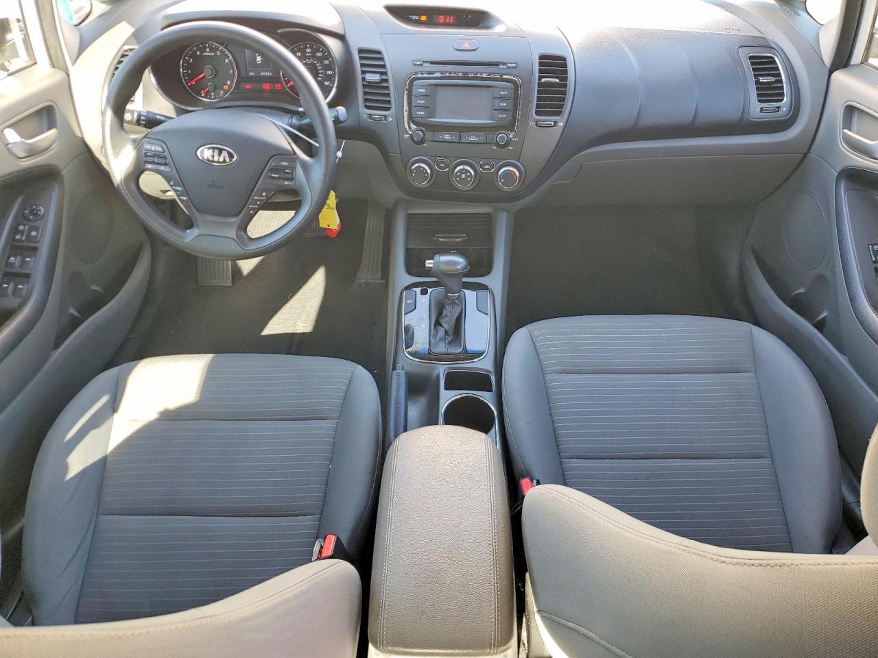 2017 Kia Forte Lx - zdjęcie 8