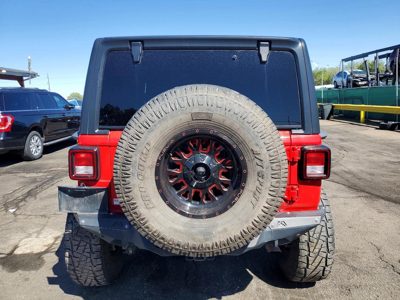 2019 Jeep Wrangler Unlimited Rubicon - zdjęcie 6