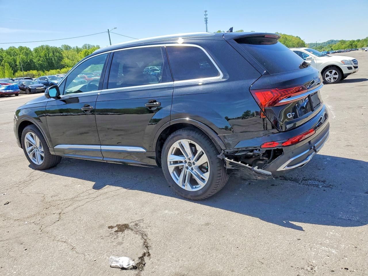 2021 Audi Q7 Premium Plus - zdjęcie 2