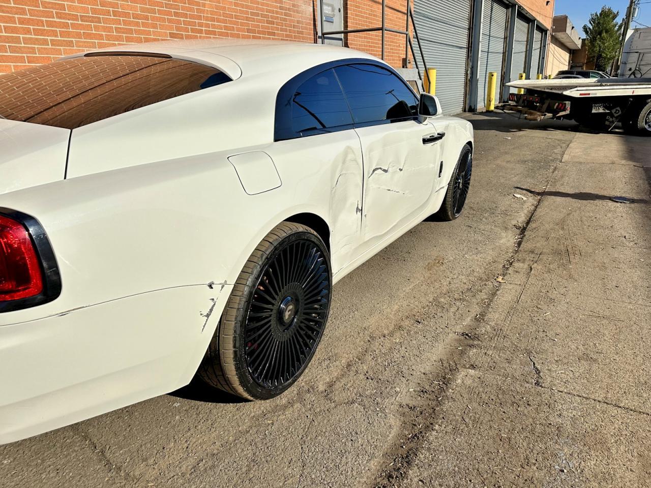 2015 Rolls-Royce Wraith - zdjęcie 14