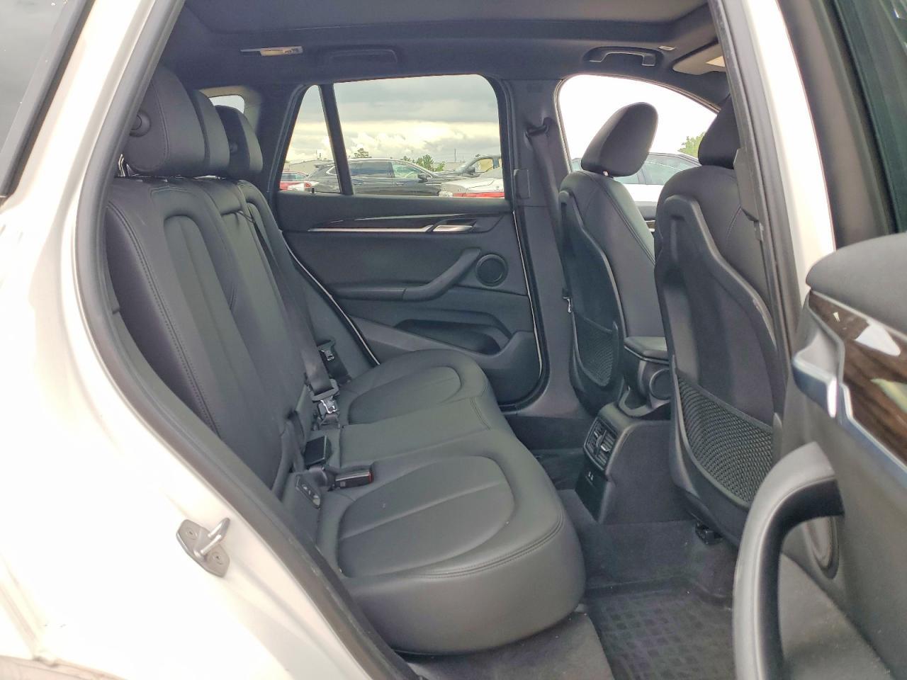 2018 BMW X1 Sdrive28I - zdjęcie 11
