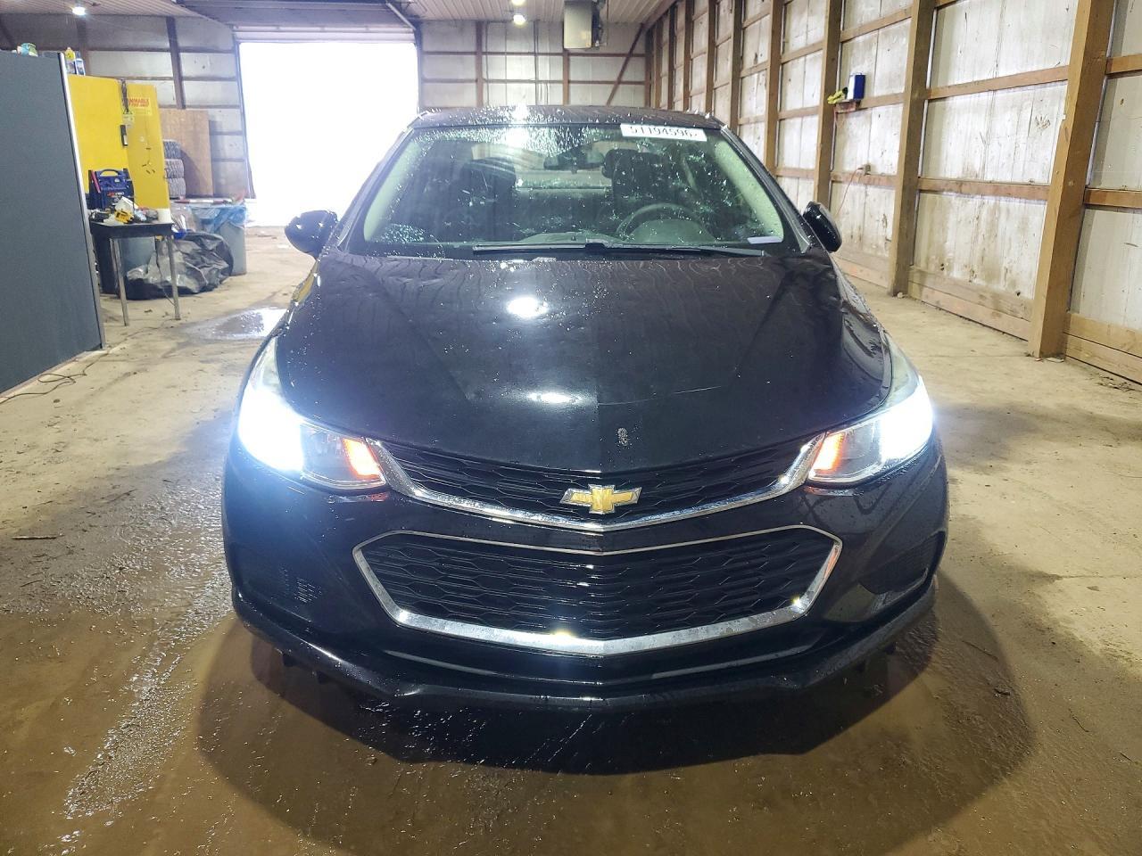 2018 Chevrolet Cruze Ls - zdjęcie 5