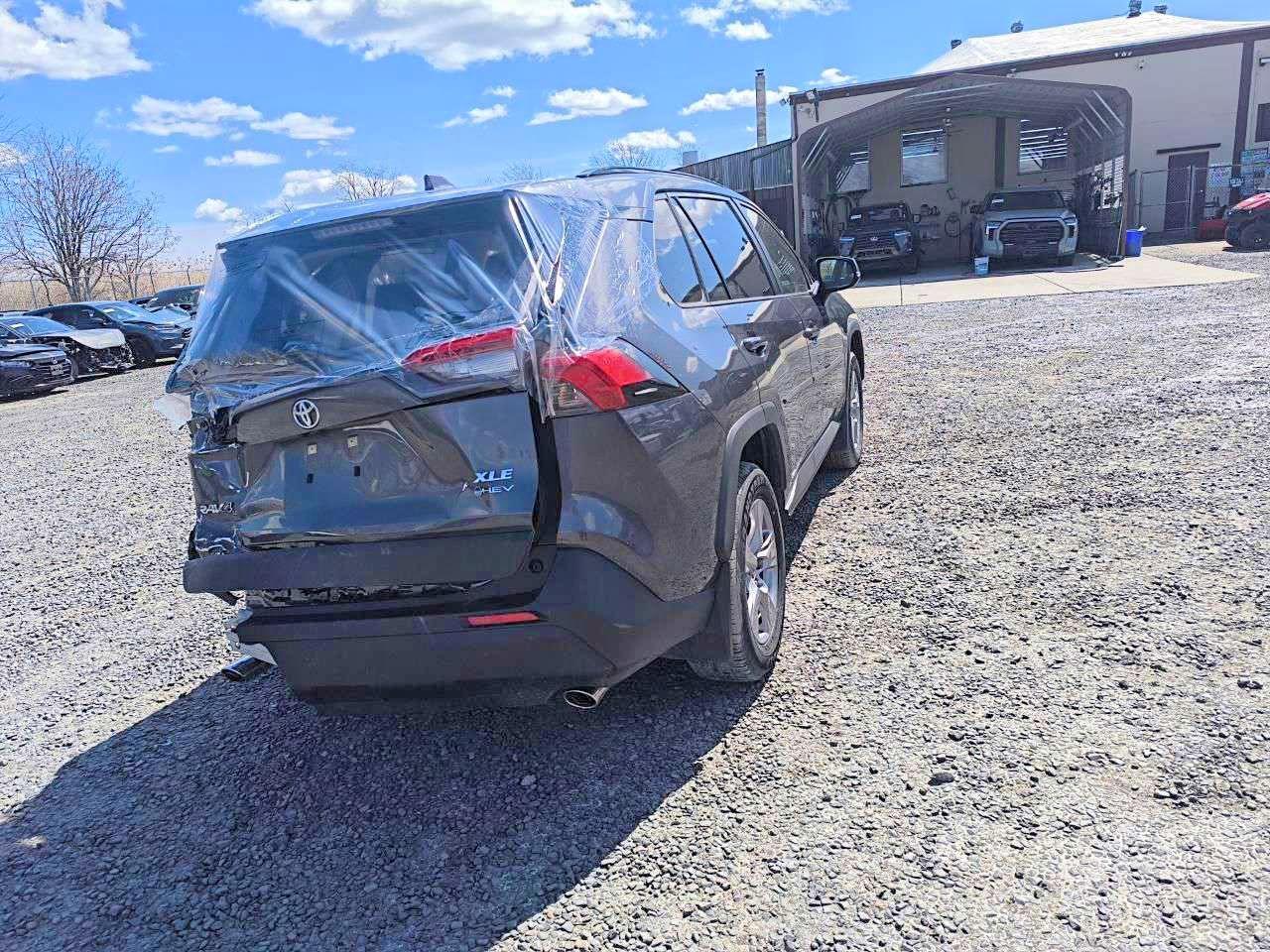 2025 Toyota Rav4 Hybrid Xle - zdjęcie 4