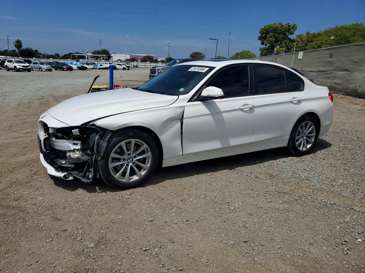 2017 BMW 320 Xi - zdjęcie główne