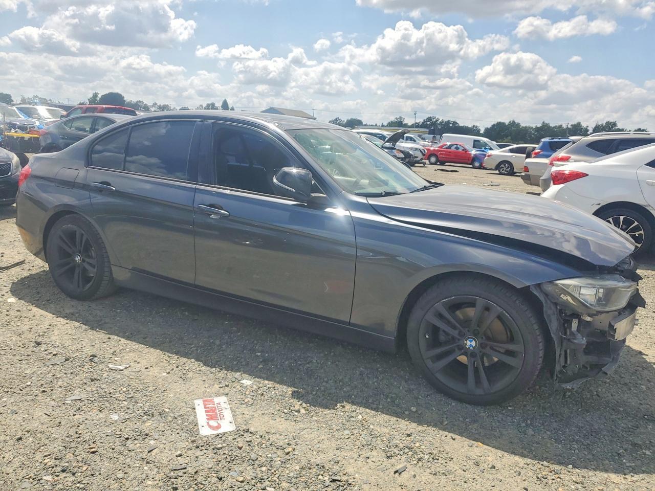 BMW Seria 3 - zdjęcie 4