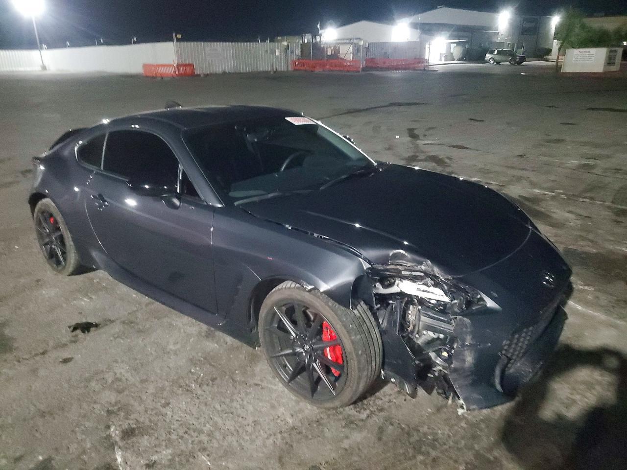 2025 Toyota Gr 86 Premium - zdjęcie 4