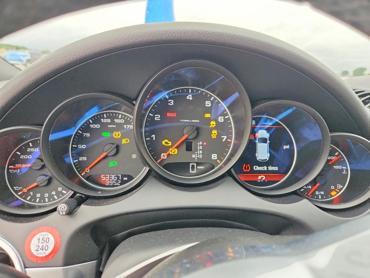 2016 Porsche Cayenne - zdjęcie 9
