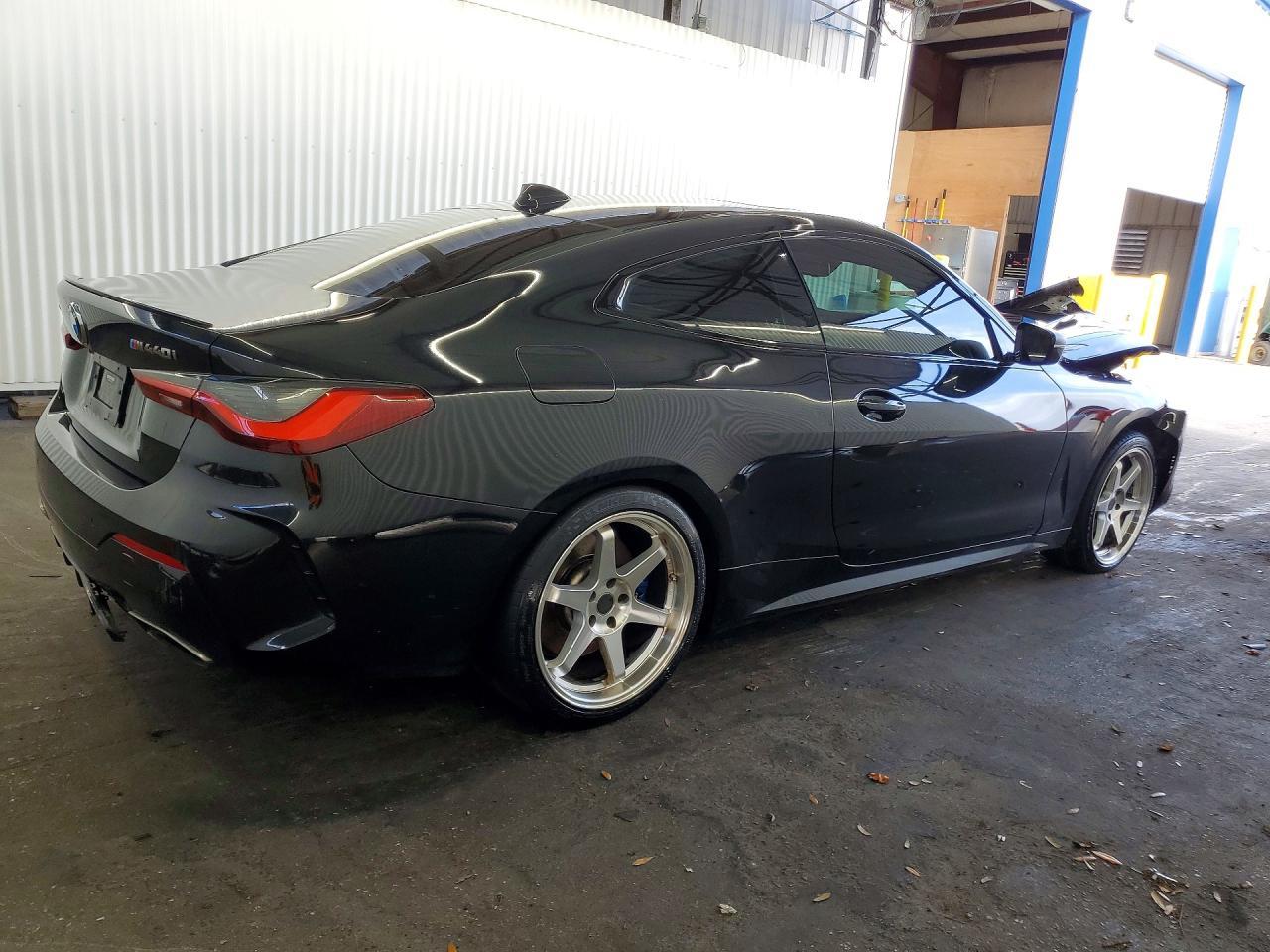 2021 BMW M440Xi - zdjęcie 3