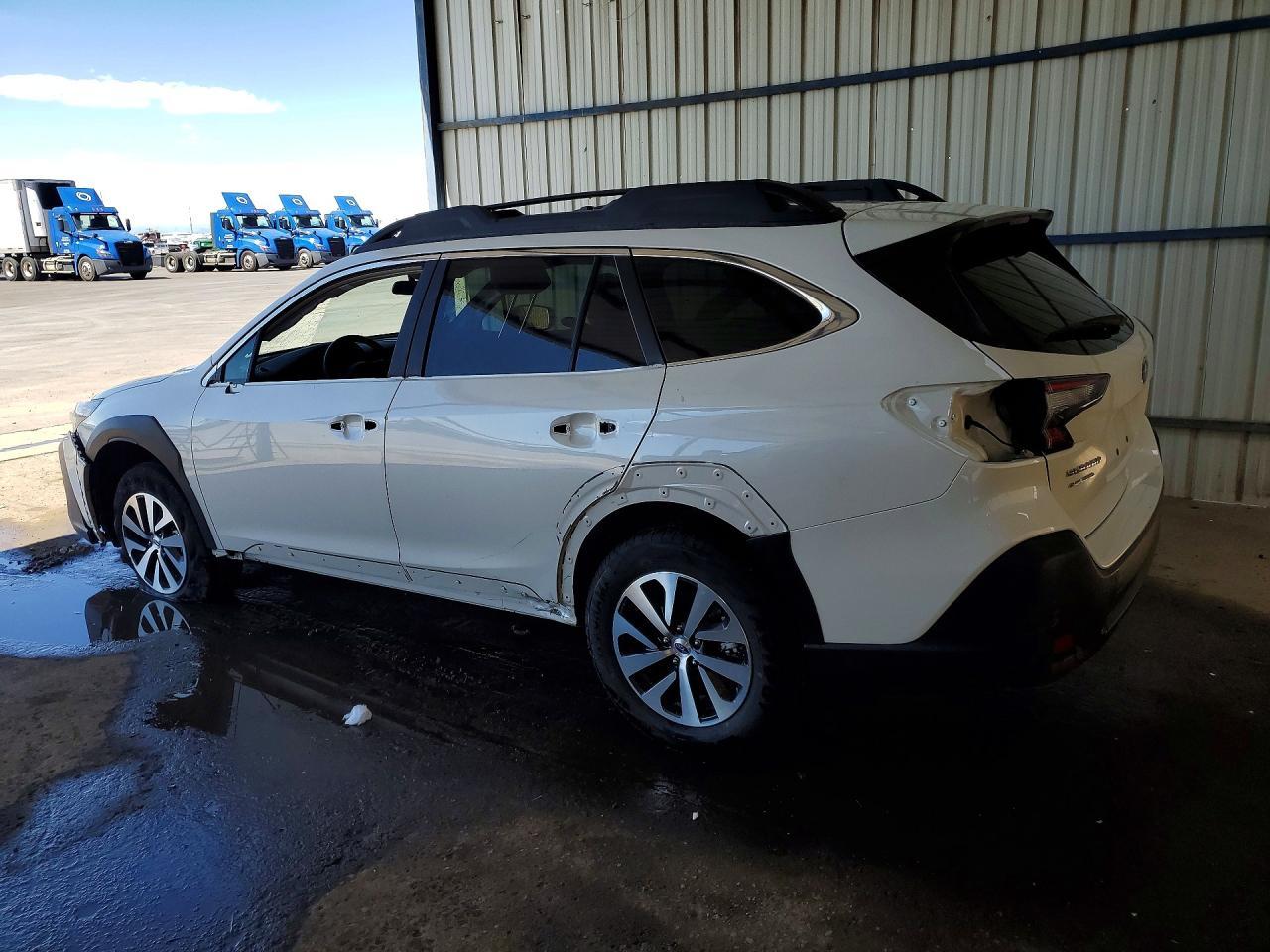 2025 Subaru Outback Premium - zdjęcie 2