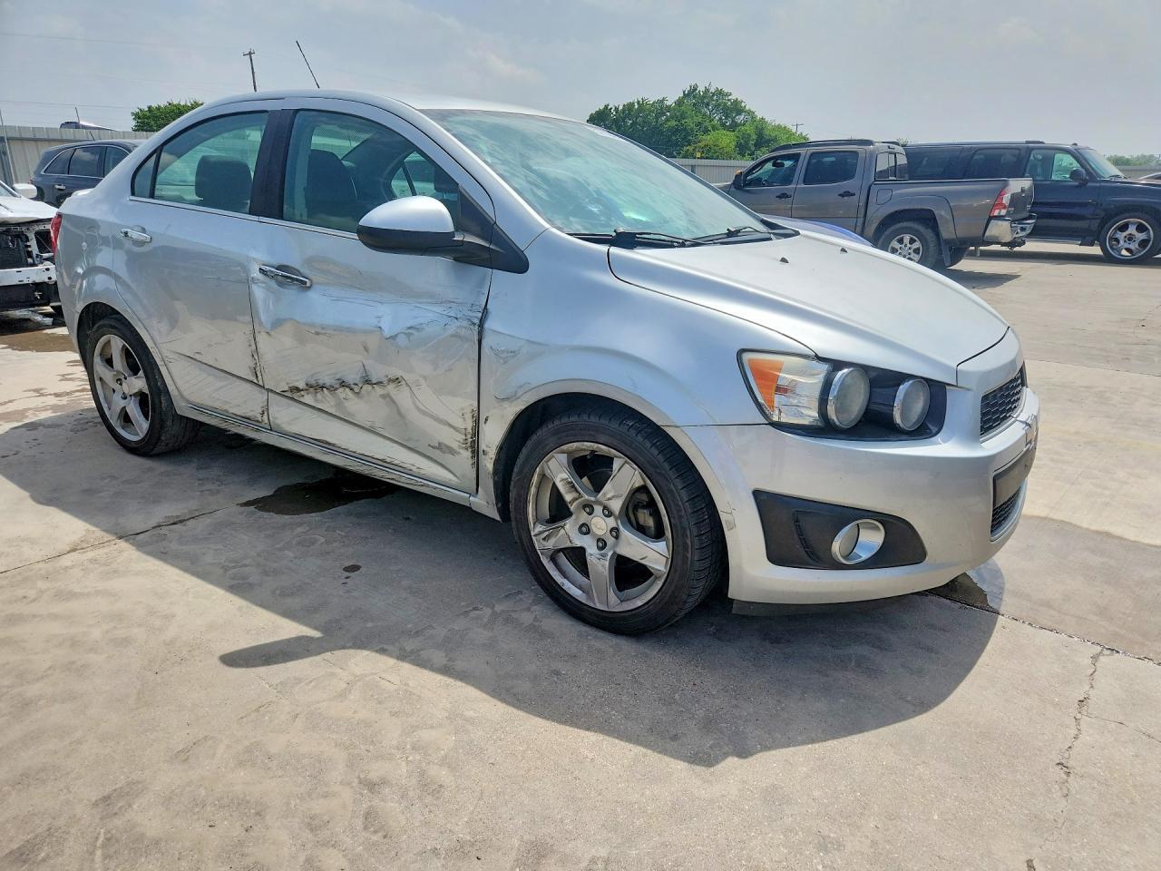 2015 Chevrolet Sonic Ltz - zdjęcie 4