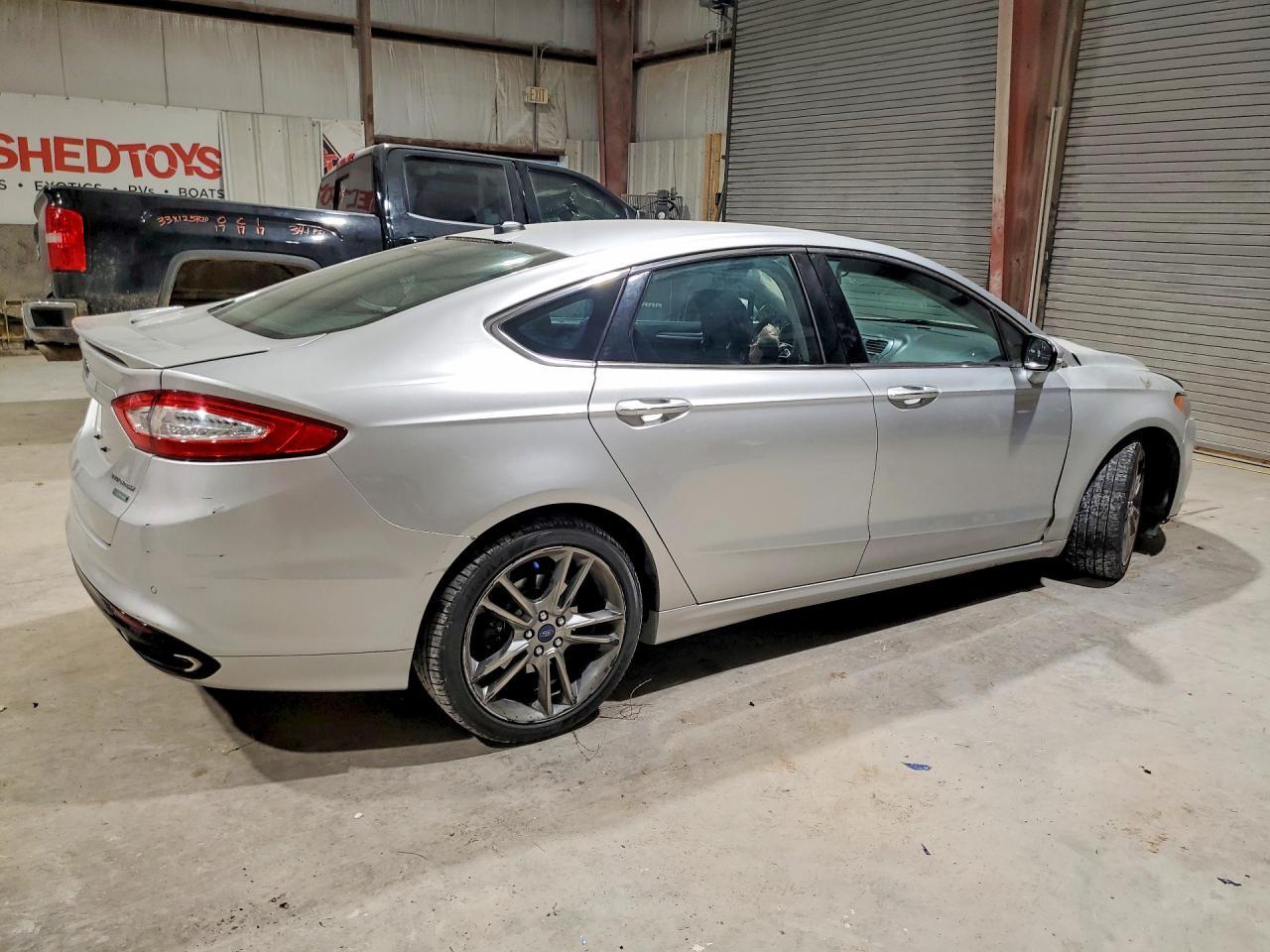 2014 Ford Fusion Titanium - zdjęcie 3