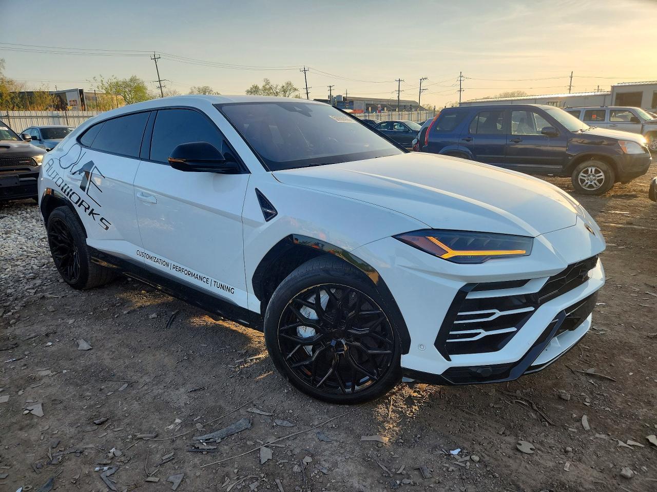 2019 Lamborghini Urus - zdjęcie 4
