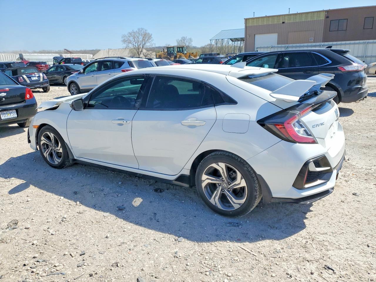 2020 Honda Civic Sport Touring - zdjęcie 2