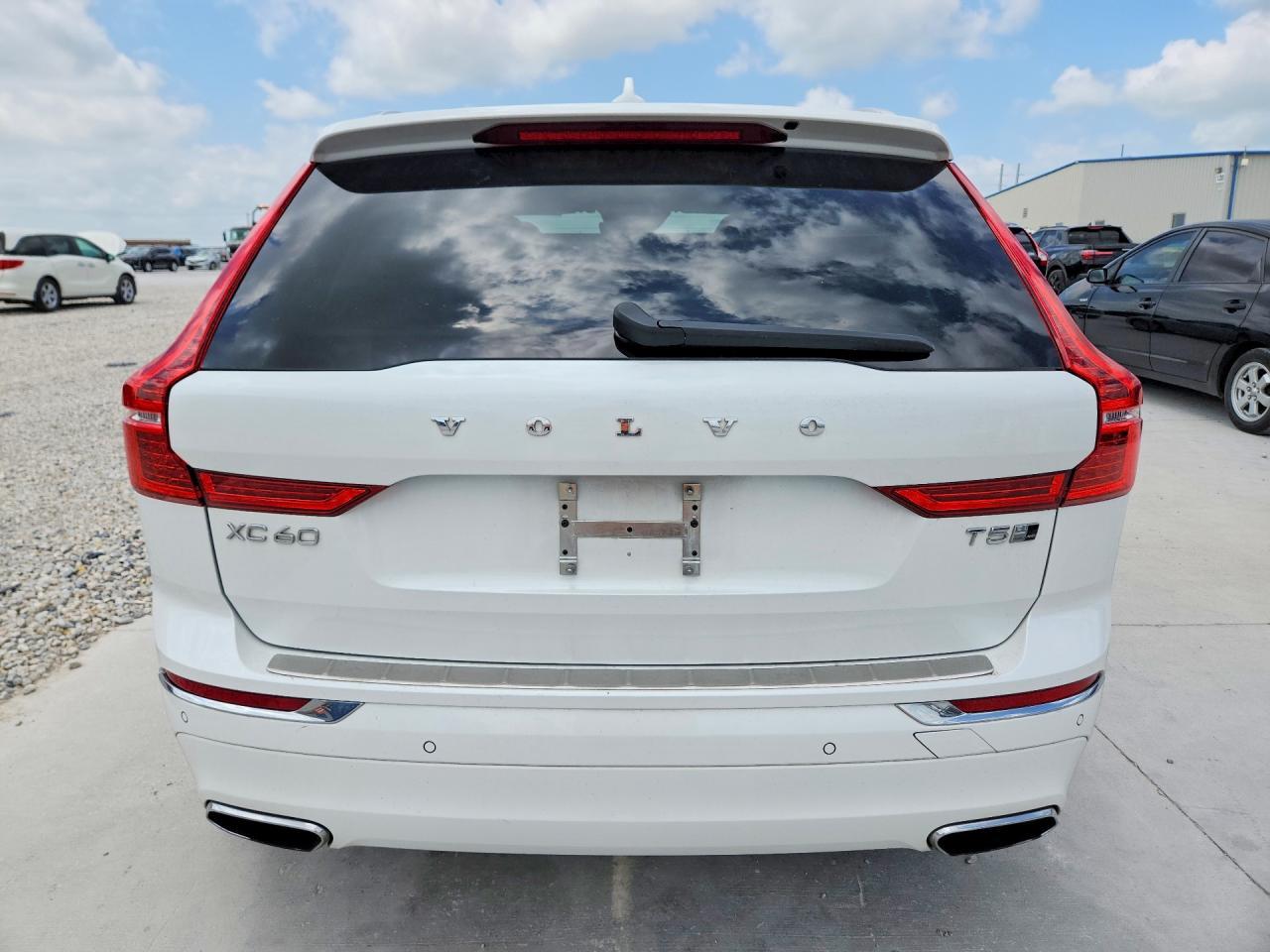 2020 Volvo Xc60 T5 Inscription - zdjęcie 6
