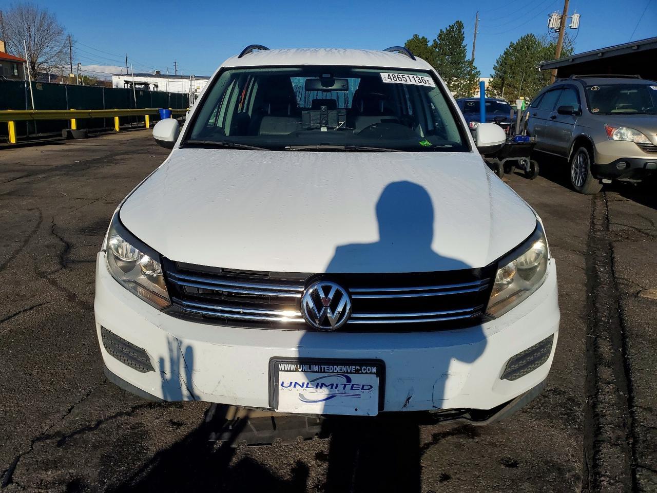 2017 Volkswagen Tiguan S - zdjęcie 5