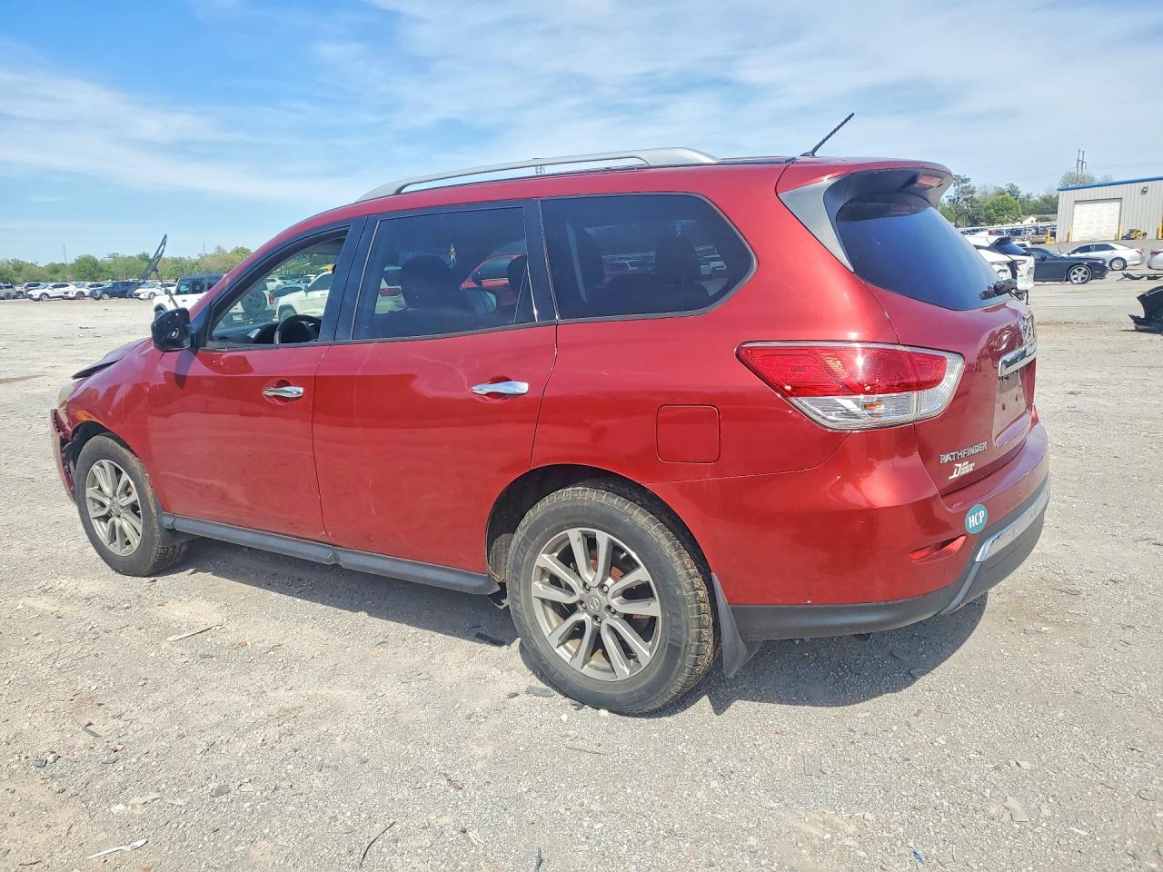 2016 Nissan Pathfinder S - zdjęcie 2