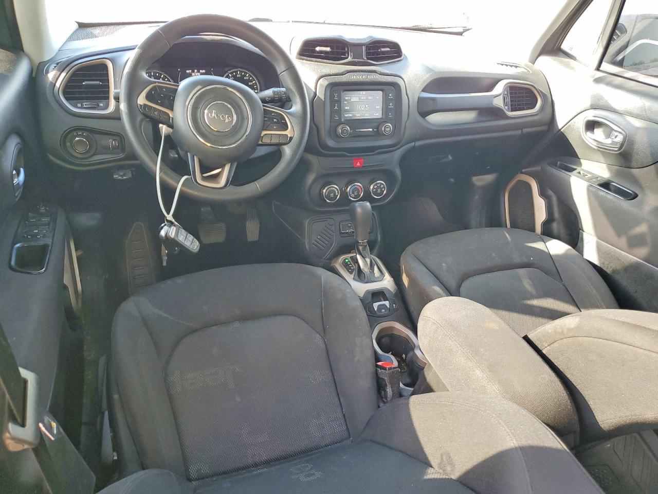 2017 Jeep Renegade Sport - zdjęcie 8