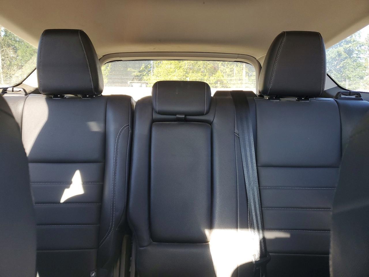 2015 Ford Escape Titanium - zdjęcie 10