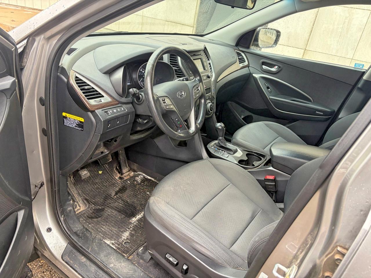 2017 Hyundai Santa Fe Sport 2.4L - zdjęcie 5