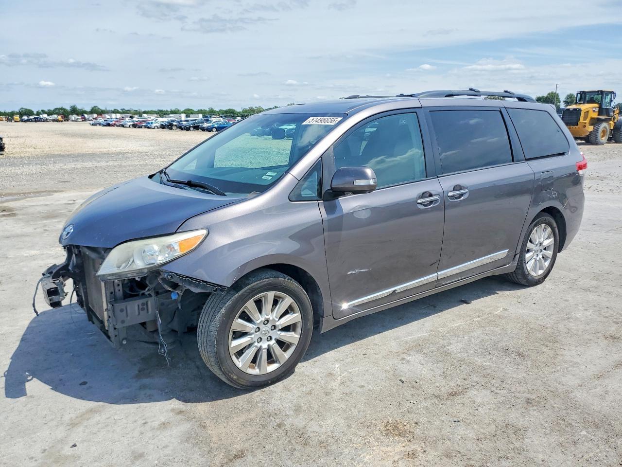 2013 Toyota Sienna Limited 7-Passenger - zdjęcie główne