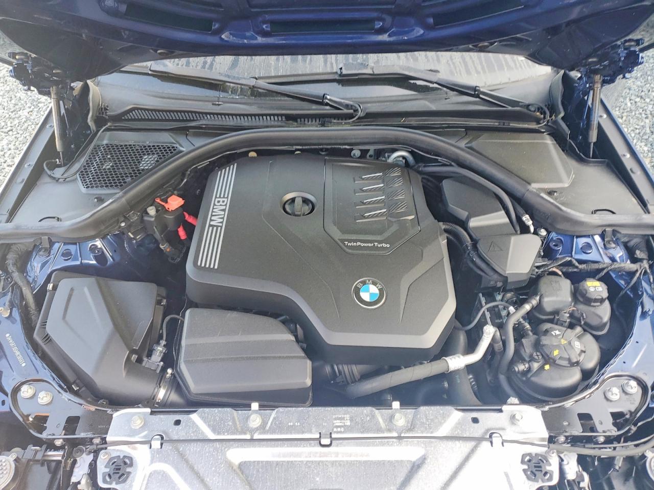 2021 BMW 330Xi - zdjęcie 11