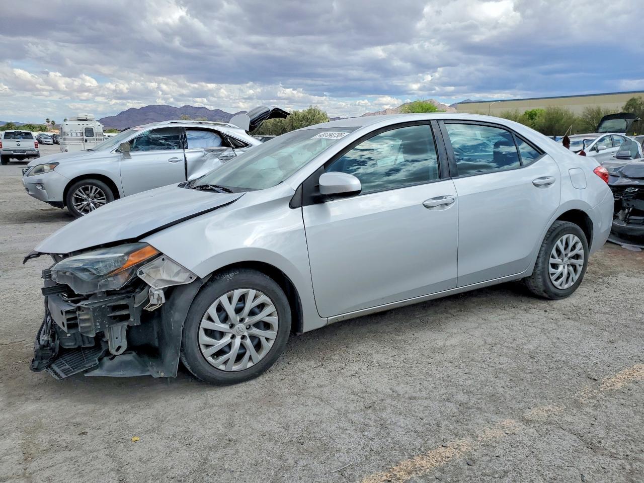 2019 Toyota Corolla Le - zdjęcie główne