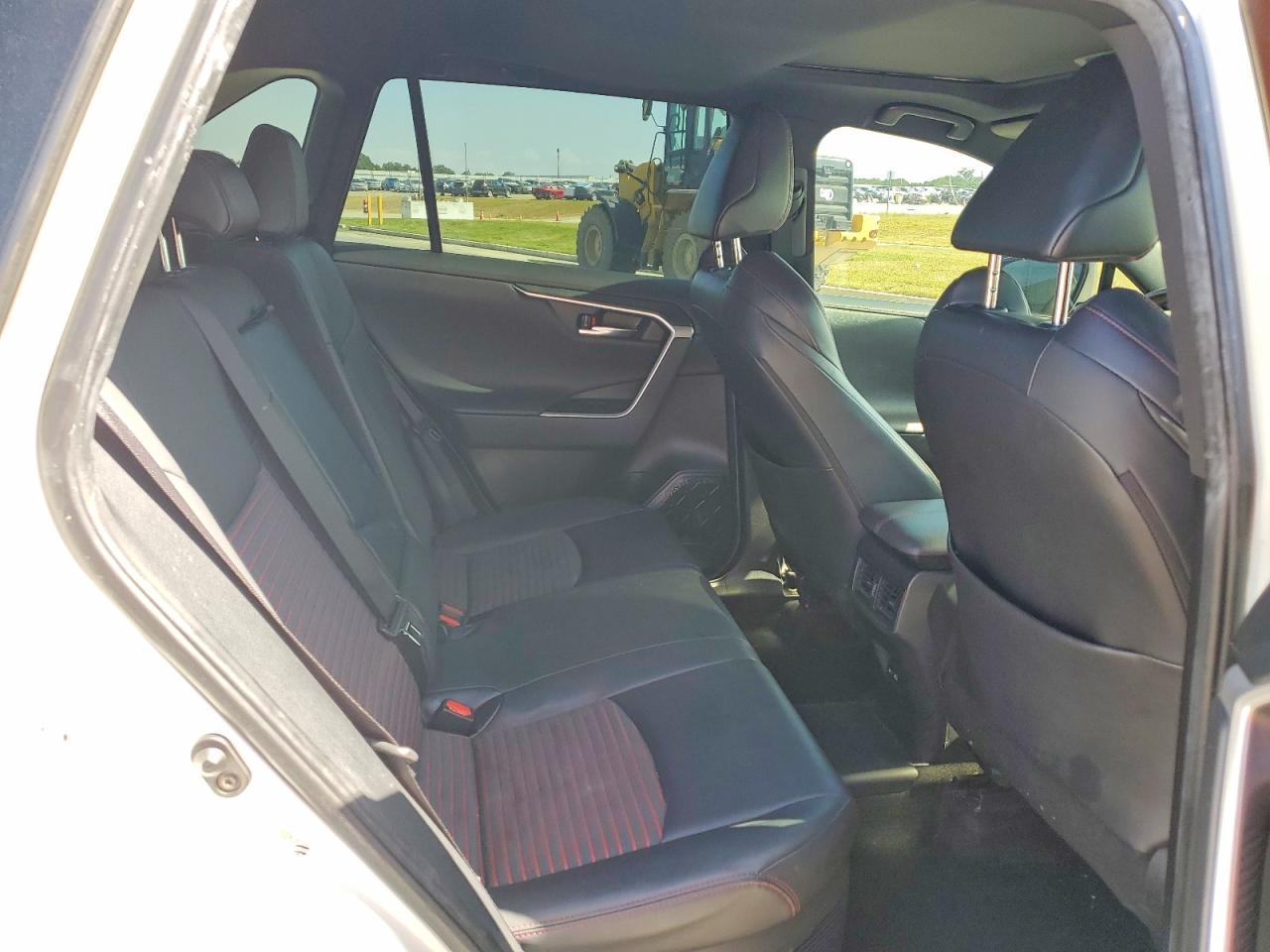 2022 Toyota Rav4 Prime Xse - zdjęcie 11
