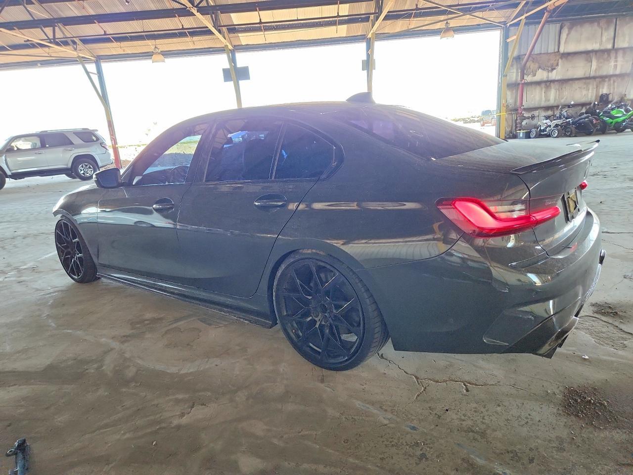 BMW M3 - zdjęcie 2