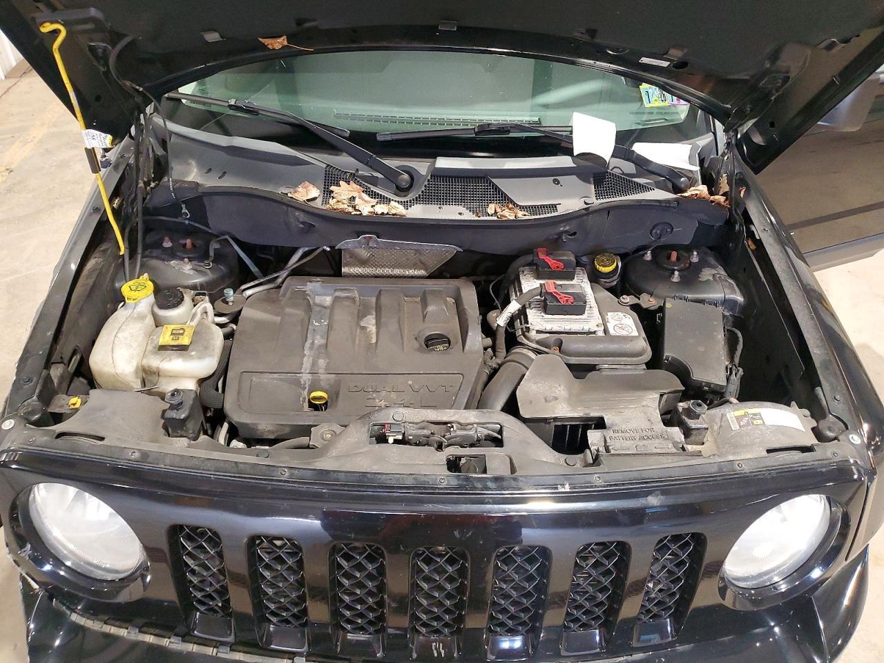 2014 Jeep Patriot Latitude - zdjęcie 11