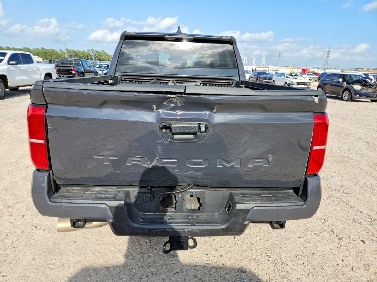 2025 Toyota Tacoma Sr5 - zdjęcie 6